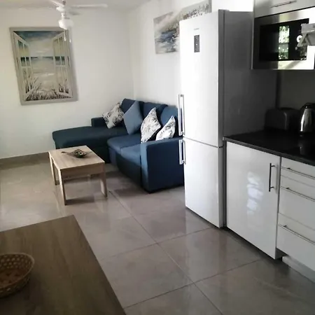Apartament 1-Bed Apartment With All The Comforts Of Home *