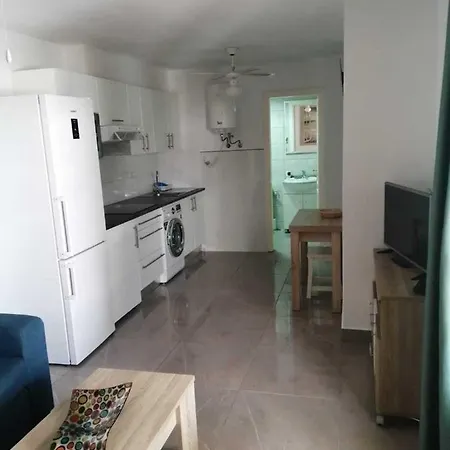 1-Bed Apartment With All The Comforts Of Home *