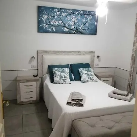 Apartament 1-Bed Apartment With All The Comforts Of Home *