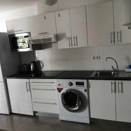 1-Bed Apartment With All The Comforts Of Home * 칼레타데푸스테